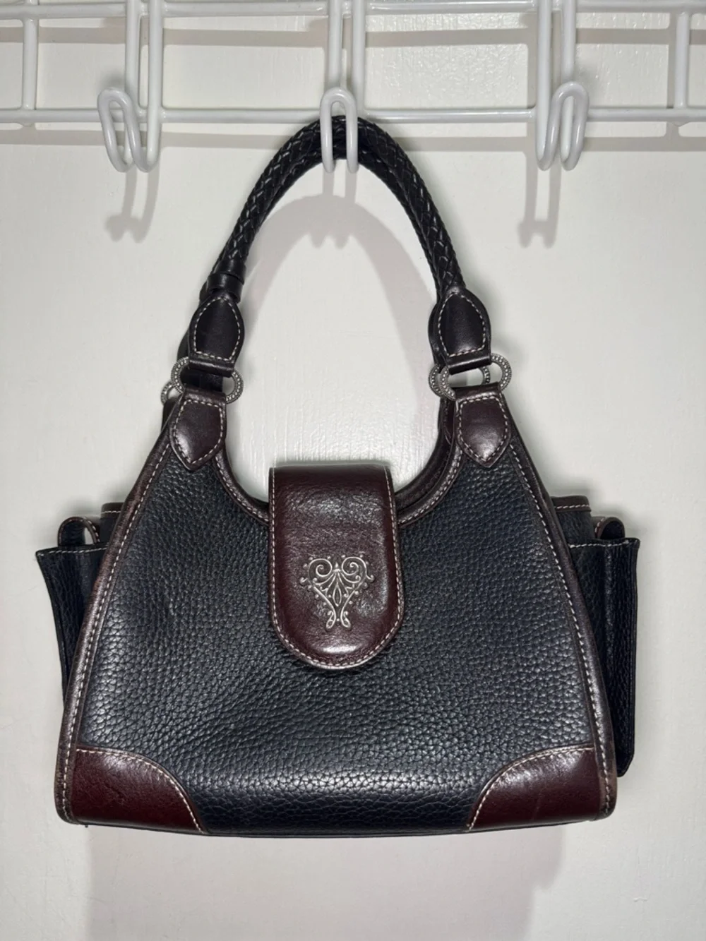 BRIGHTON Cheryl H30549 Black Brown Leather Small Handbag EUC KL $200